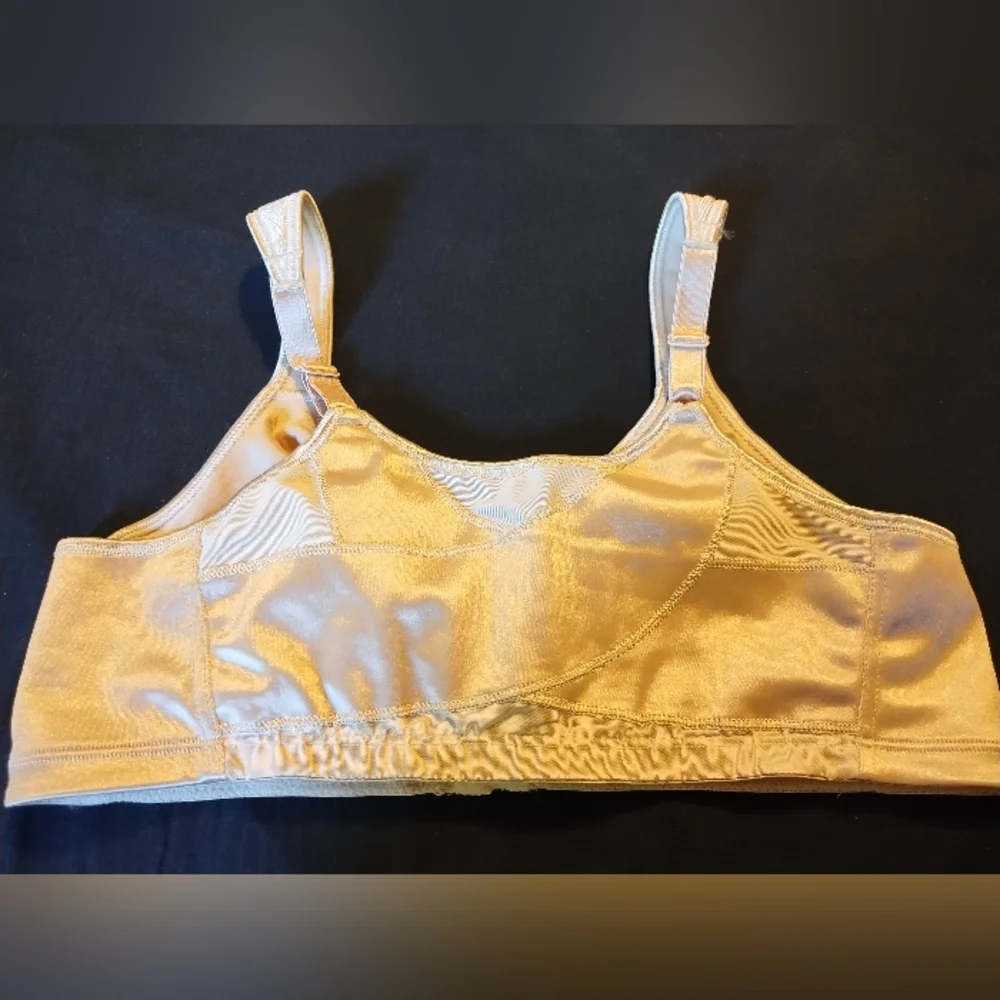 Playtex Wire free Bra Front-Close With Flex Back M Frame Breathable Size 40B